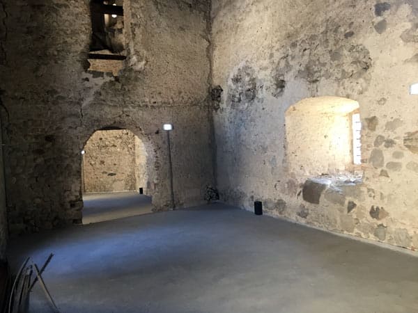 ristrutturazione-stalla-e-fienile